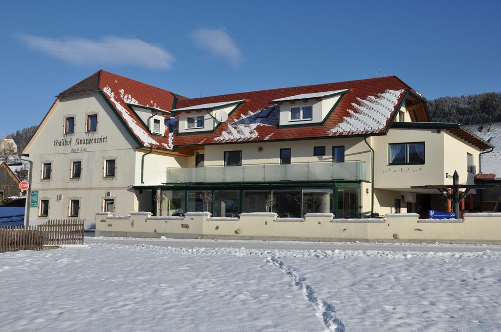Gasthof Knappenwirt Mariahof Exterior foto