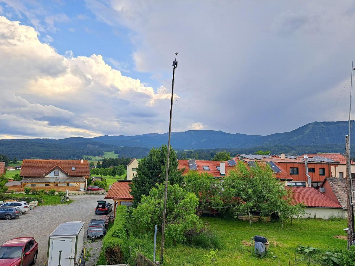 Gasthof Knappenwirt Mariahof Exterior foto