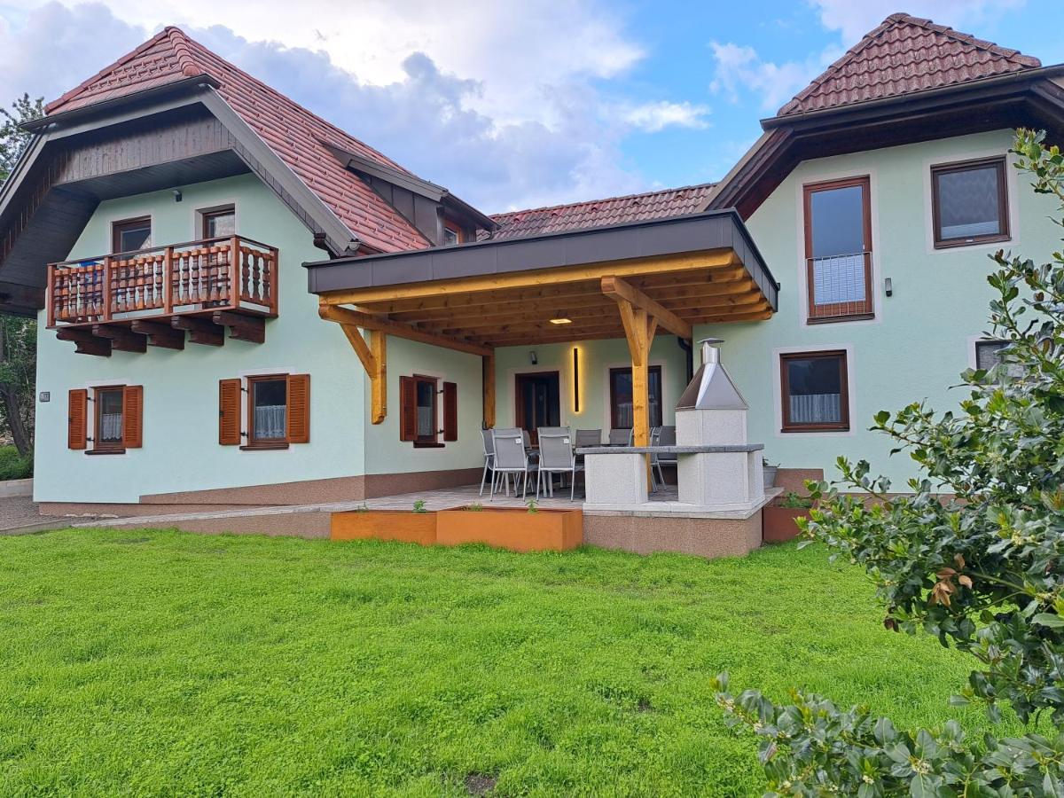Gasthof Knappenwirt Mariahof Exterior foto